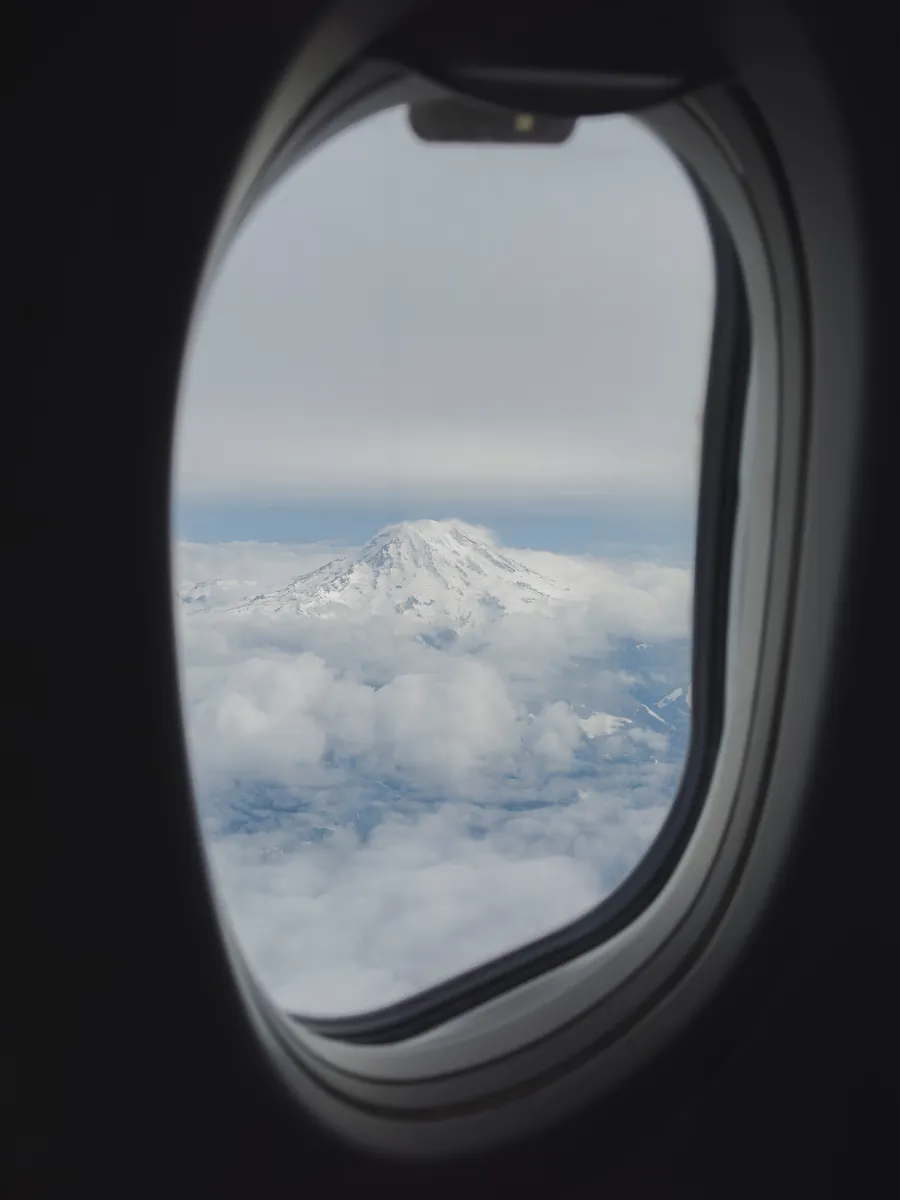 washington rainier plane 3331