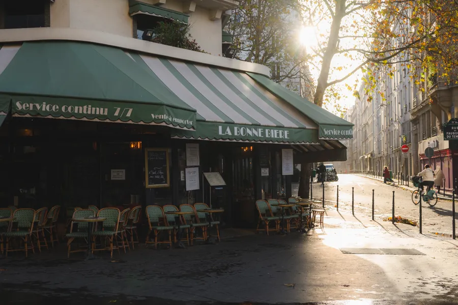 paris sunrise cafe 7410