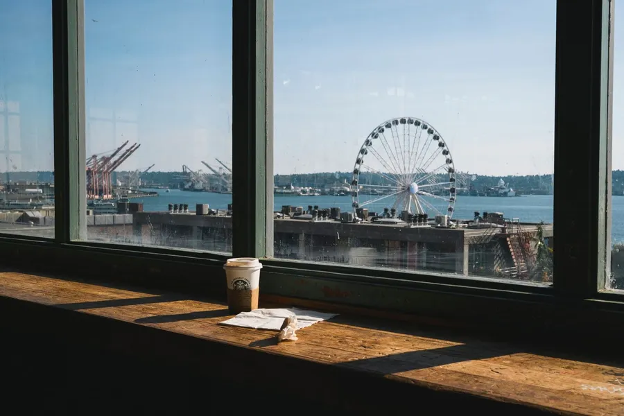 seattle pike place starbucks cup 3350